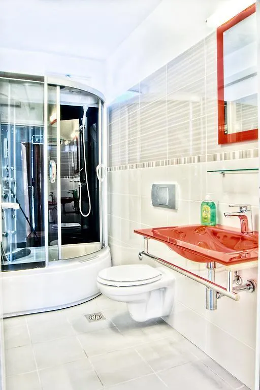 Apartments Andrea Pula 0*,  Croatia